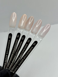 KLIO  Гель-лак  Капсульная  коллекция  8мл  №90  Нюд