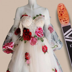 VOGUE NAILS  Гель с сухоцветами Flowers Gel  Red 10мл